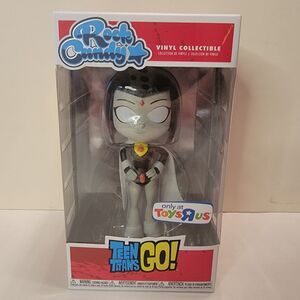 Vinyl Collectibles Teen Titans Go! RAVEN Blank Eyes Toys R Us Exclusive NIB